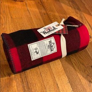 Brand New! Woolrich Buffalo Check Wool blanket!!!